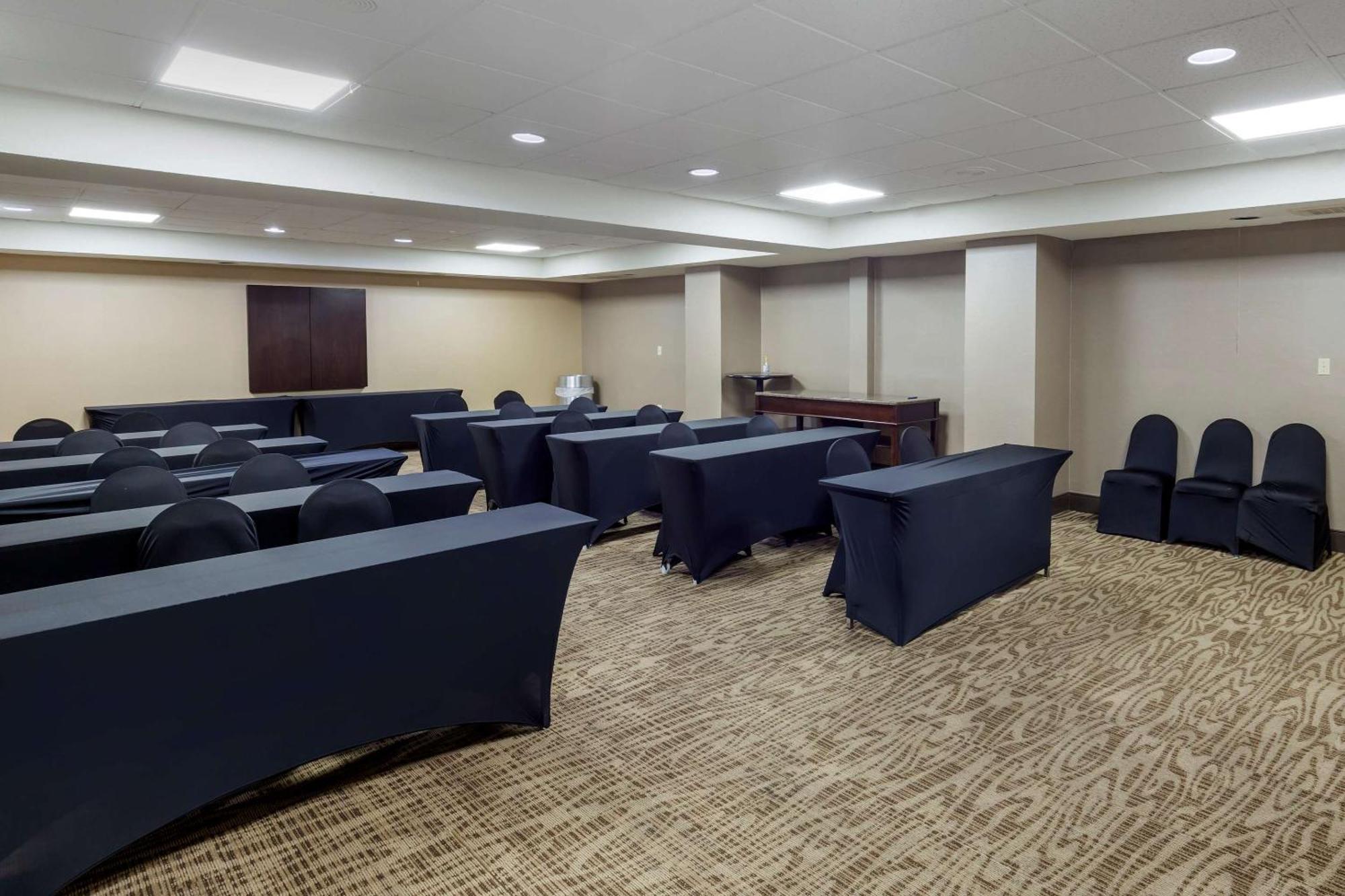 Comfort Inn University Durham - Chapel Hill Exterior foto